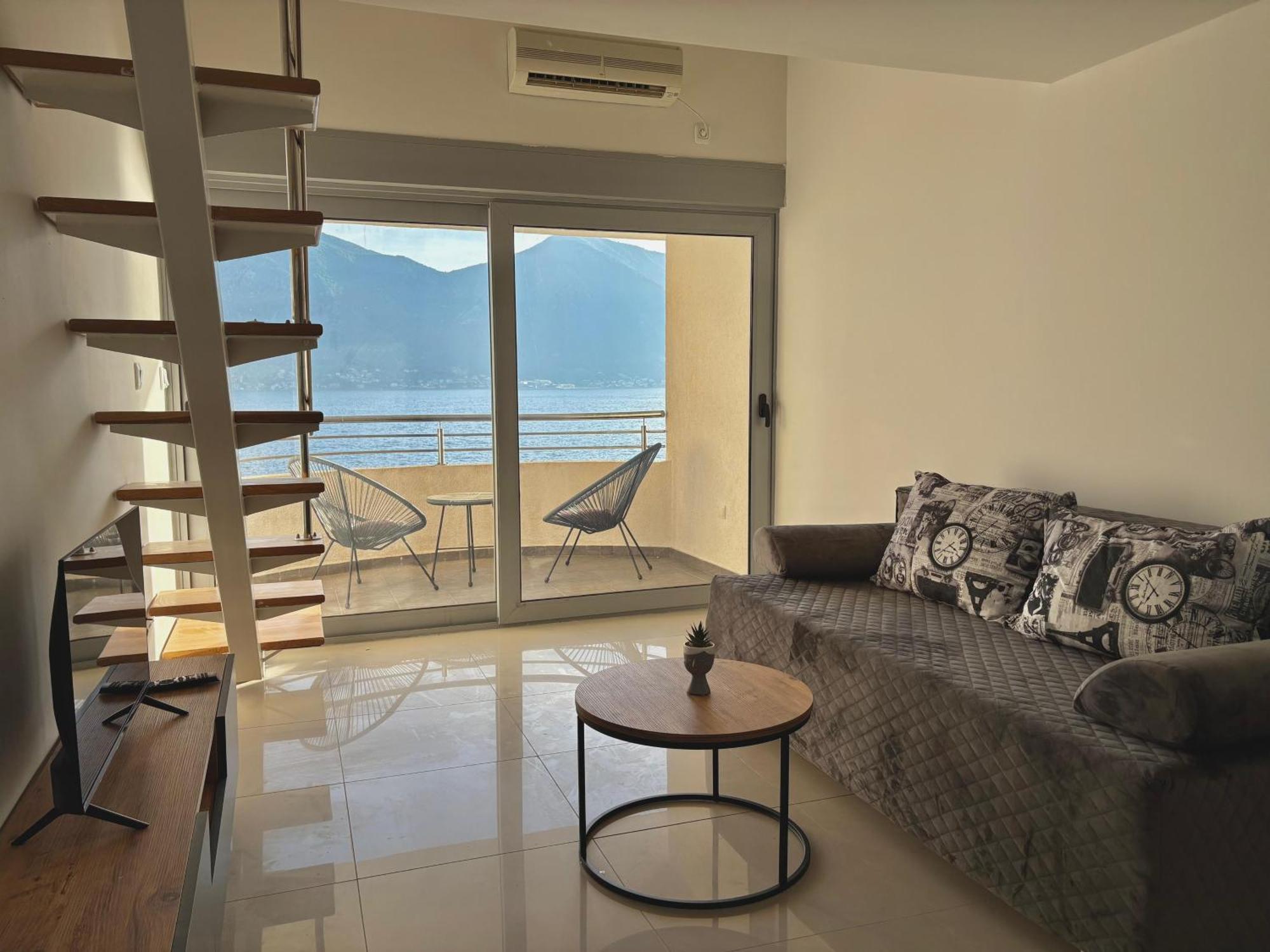 Waterfront Apartments 科托尔 外观 照片