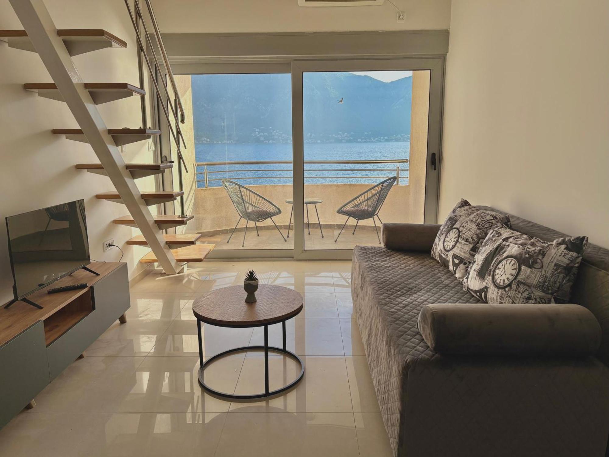 Waterfront Apartments 科托尔 外观 照片