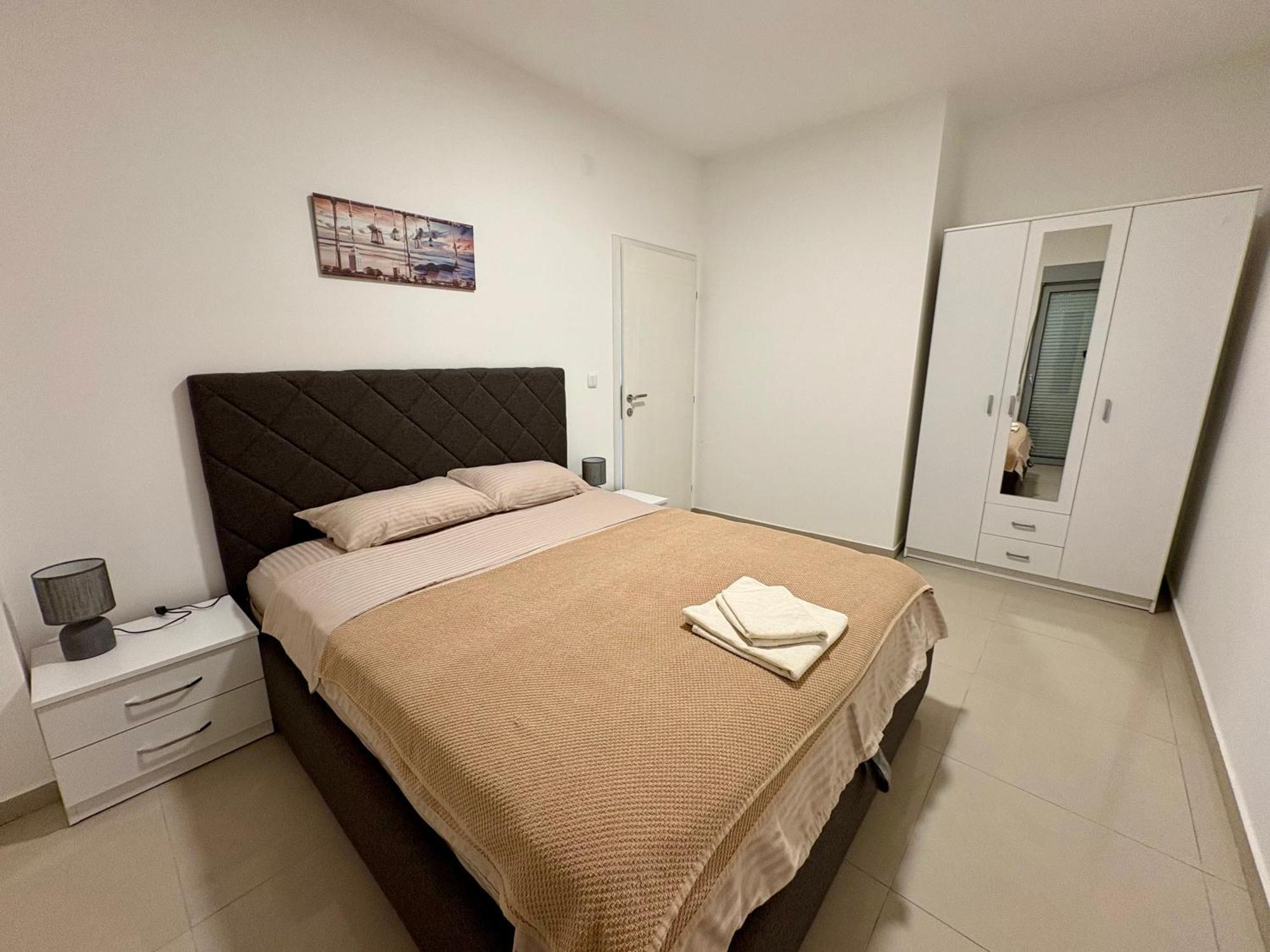 Waterfront Apartments 科托尔 外观 照片